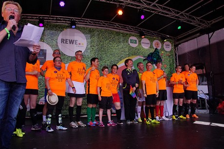 Com Together Cup
